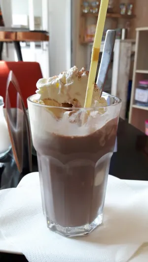 Kleines Cafe’