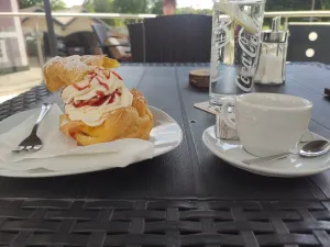 Kleines Cafe’