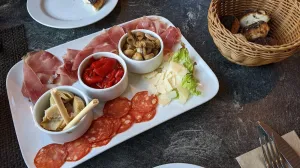Osteria Leone