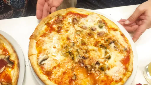 Bild von Pizzeria und Eiscafé Lucania
