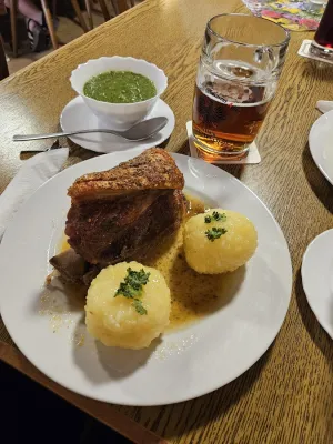 Adler Bräu Bräustübla Biergarten
