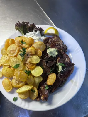 Restaurant RödelseerSchwan-Griechische Küche