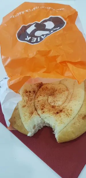 Bäckerei Gnaier im Edeka Bachhagel