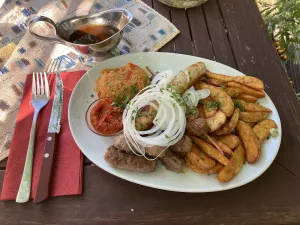 Betzi's Café