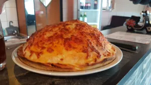 Gino's Pizza & mehr