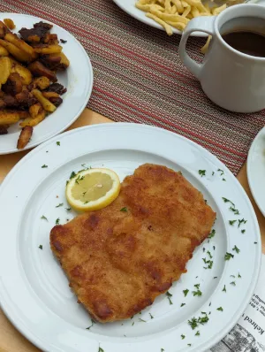 Gasthaus zum Schlößle - Lindenau | schwäbisch regionale Küche - Biergarten