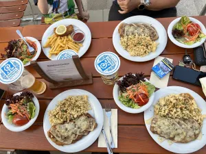 Bergschreinerhof | Hof-Cafe mit 24h-Fleischverkauf, Veranstaltungen & Führungen