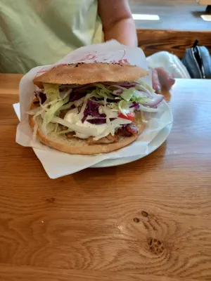 Ossi´S Bistro