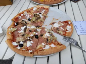 Ossi´S Bistro