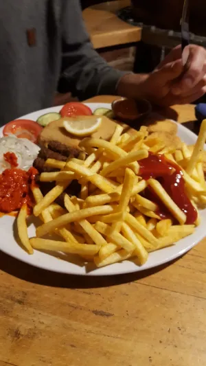 Schwarzbrenner Gaststätte Restaurant