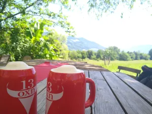 13oxn Biergarten