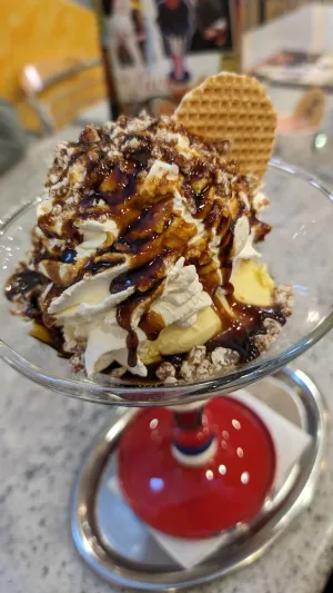 Eiscafé - Eis Da Luca