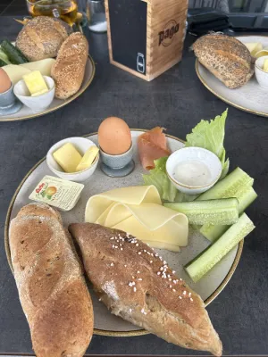 lenz'in cafe
