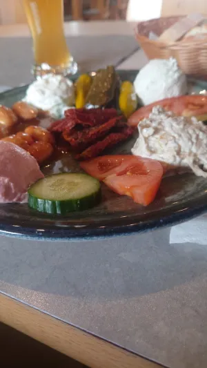 Taverne Nikos Sportheimwirtschaft
