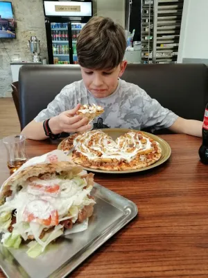 Charlie‘s Kebab