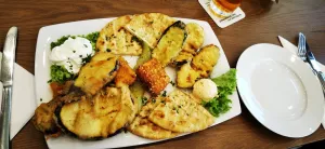 Vlachakis Café Bar Restaurant