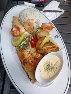 Vlachakis Café Bar Restaurant