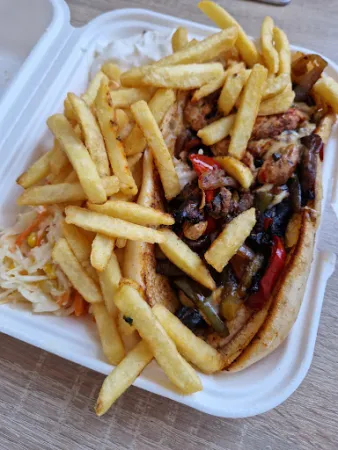 Bild von Taibah Fast Food شاورما طيبة