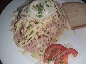 Bistro Pavillon