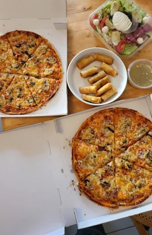 Toni,s Pizza Taxi