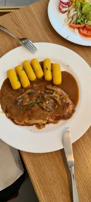 Sportcafe/Almbar