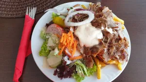 Yakut Pizza und Döner