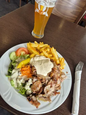 Yakut Pizza und Döner