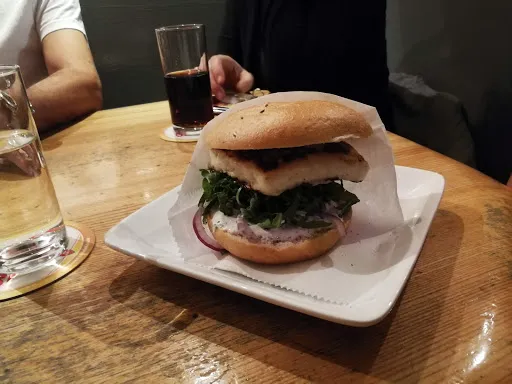 Bild von Moonlake Burger