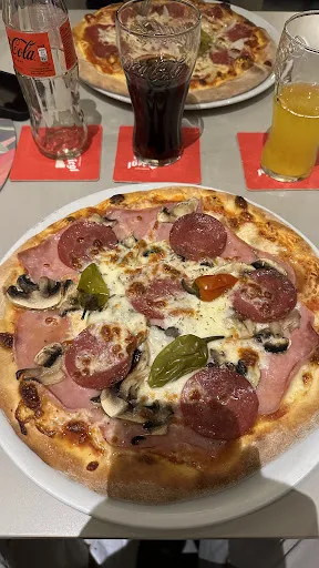Pizzeria La Rucola
