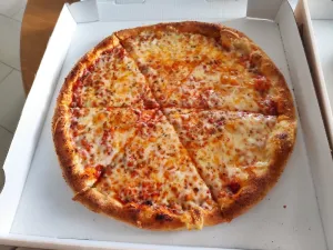 Pipasa Pizza Service und Hot & Spicy pizza