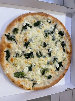 Pipasa Pizza Service und Hot & Spicy pizza