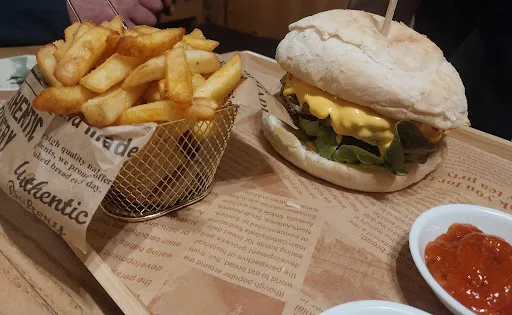 Bild von Savi's Burgeria