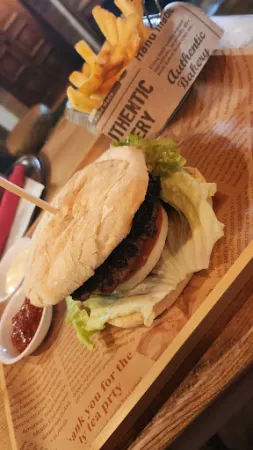Bild von Savi's Burgeria