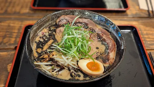 Bild von Hikoo L10 - Tonkotsu Ramen Restaurant