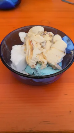 EISHAUS Eningen …einfach lecker, zum schlemmen!