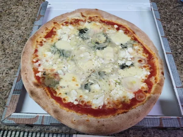 Bild von Bistro Endach Ovacingi