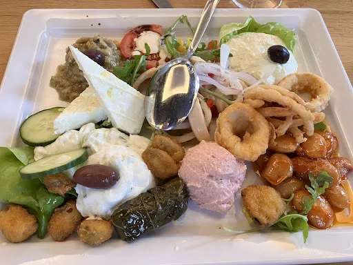 Bild von Meze Meze