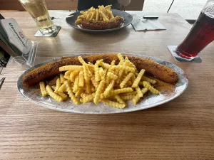 H&H Würstelbar