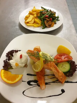 Akropolis Restaurant