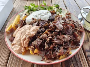 My Kebap HäusLE (Rinderscheiben & Hähnchenscheiben Fleisch+Pizza)
