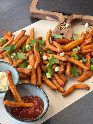 Juicy's Finest Streetfood