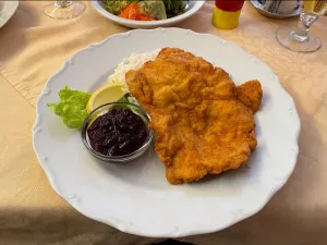 Gasthaus-Cafe Stegtoni