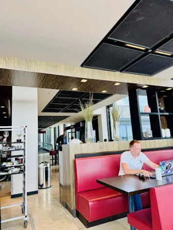 Bild von Mövenpick Café Flughafen Berlin Brandenburg