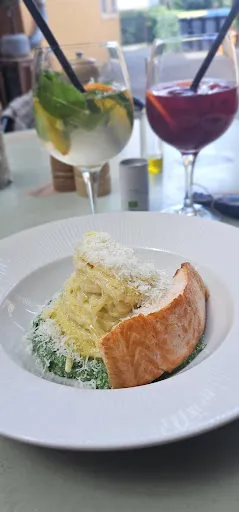Burrata Manufaktur GIOIA • Food & Living