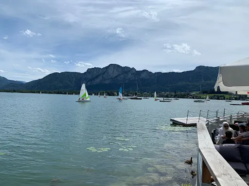 Bild von apollo LANDEPLATZ - Der Kiosk am Mondsee