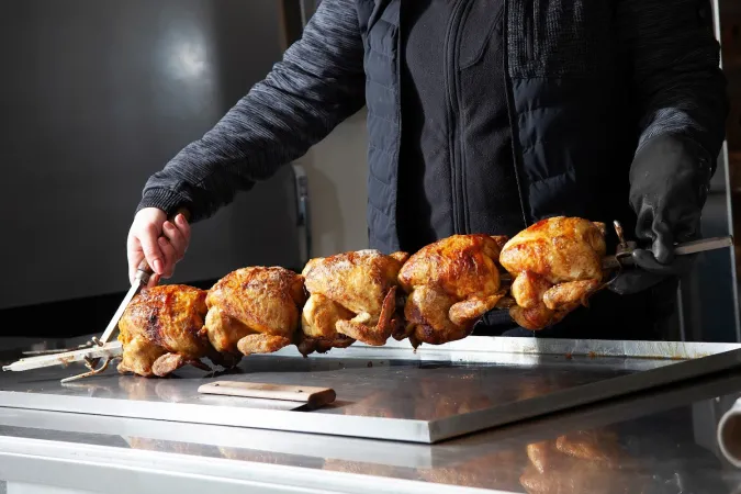 Bild von Monis Grillhendl - Monika Schallmeiner