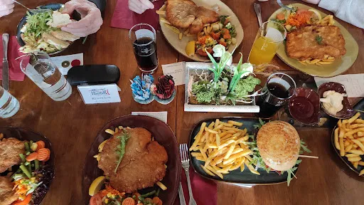 Bild von Restaurant "Captain Hook"