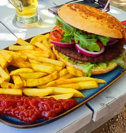 Bild von Restaurant "Captain Hook"