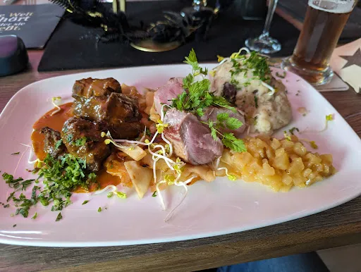 Bild von Schiffsmühle Höfgen - Restaurant "Mühlenstube"