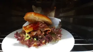 “Im Kleinen Eck “ Bei Käddy